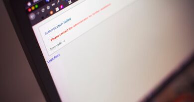 Why Everyone's a Critic Online